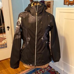 Volcom ski jacket faux fur inside